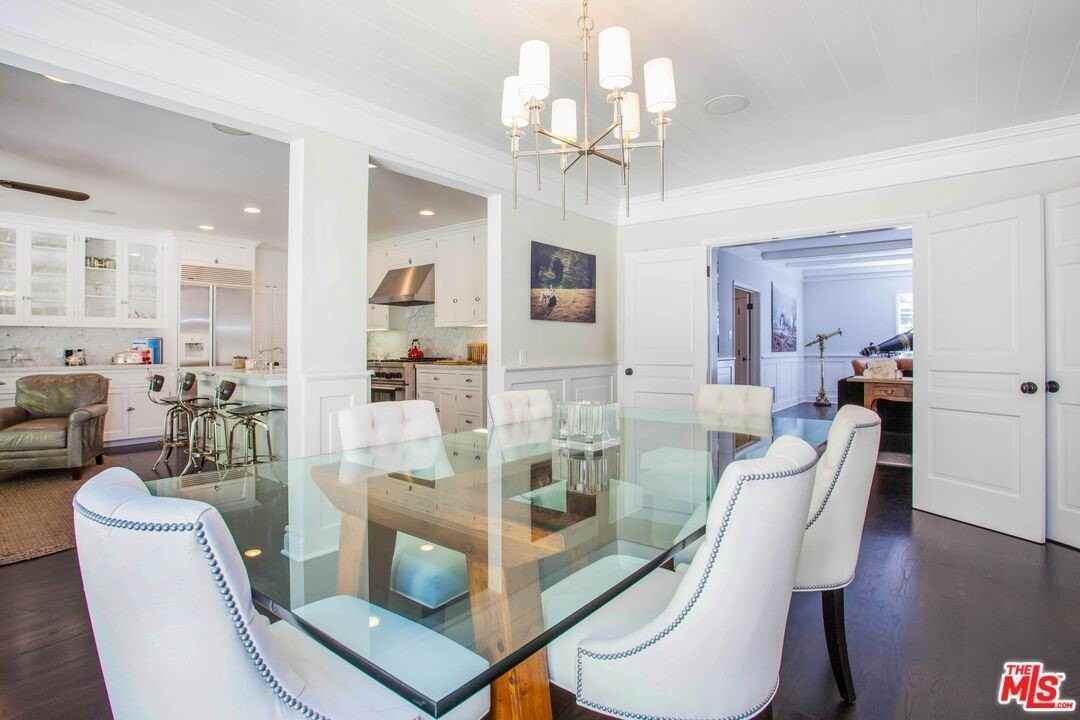 1515 N Doheny Dr - Photo 6 of 23