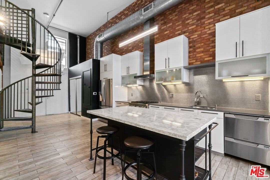 4115 Glencoe Ave Apt 108 #108 - Photo 5 of 26