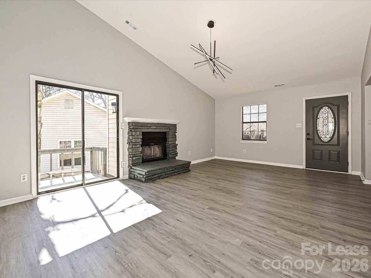 6455 Tivoli Ct - Photo 7 of 26