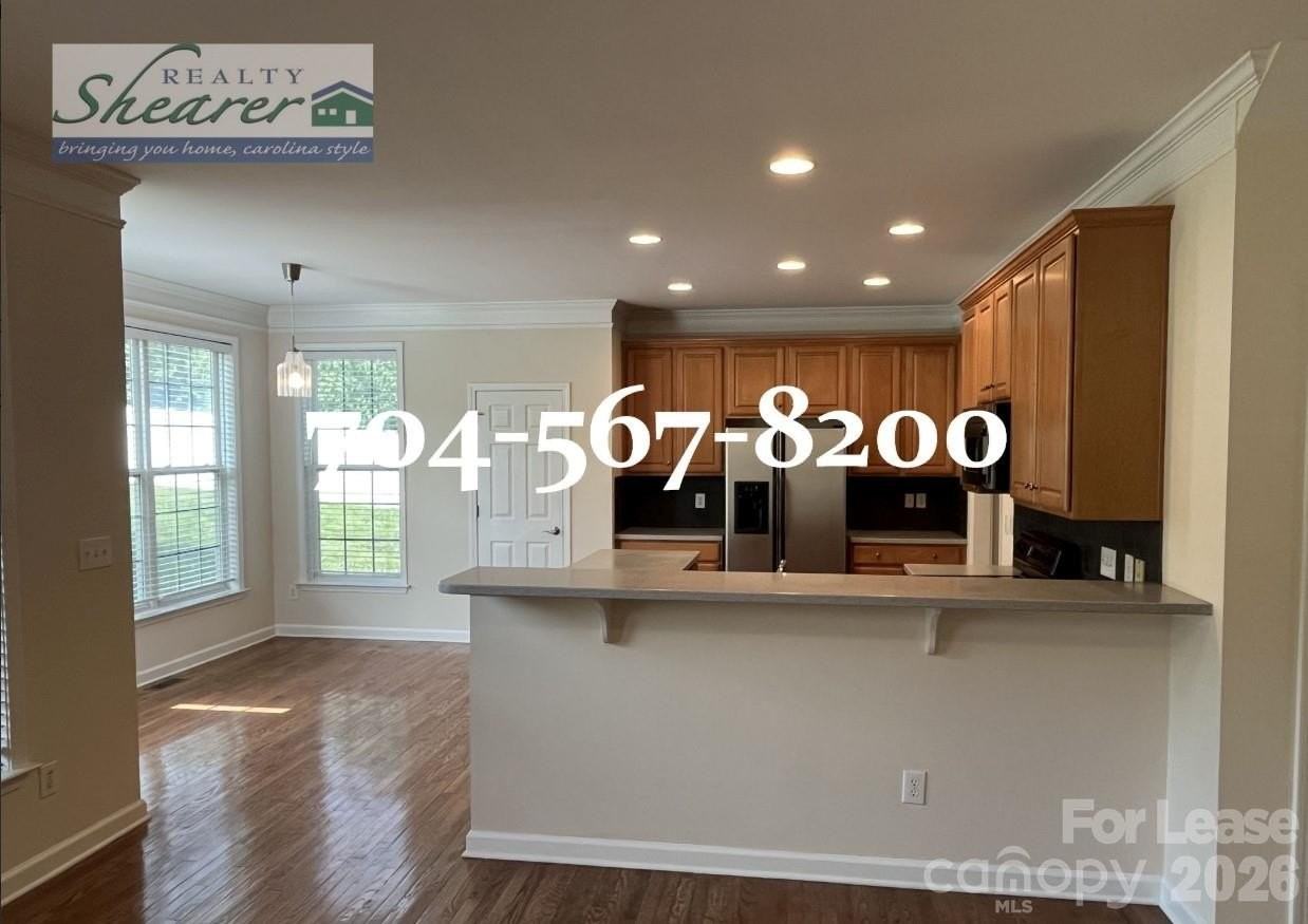 8531 Camberly Rd - Photo 6 of 27