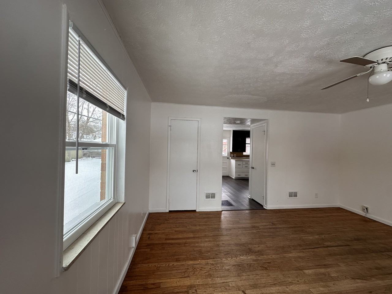 714 Maywood Ave #714 - Photo 3 of 10