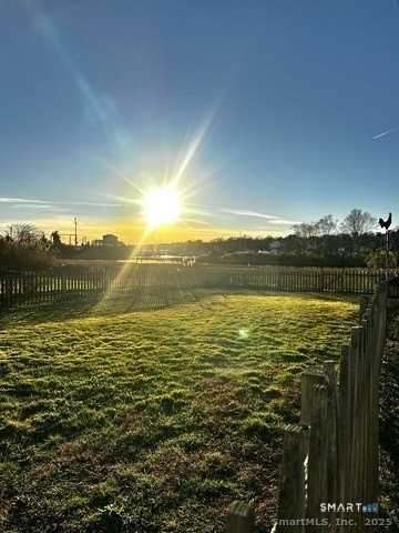 20 Jackson Ave Apt 3 #3 - Photo 6 of 12