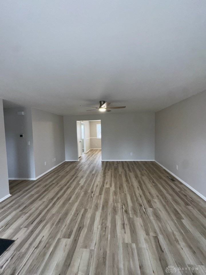 4303 Walbridge Trl - Photo 3 of 25