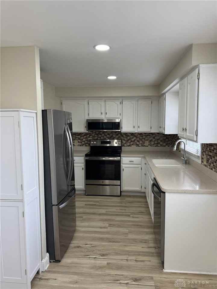 4303 Walbridge Trl - Photo 6 of 25