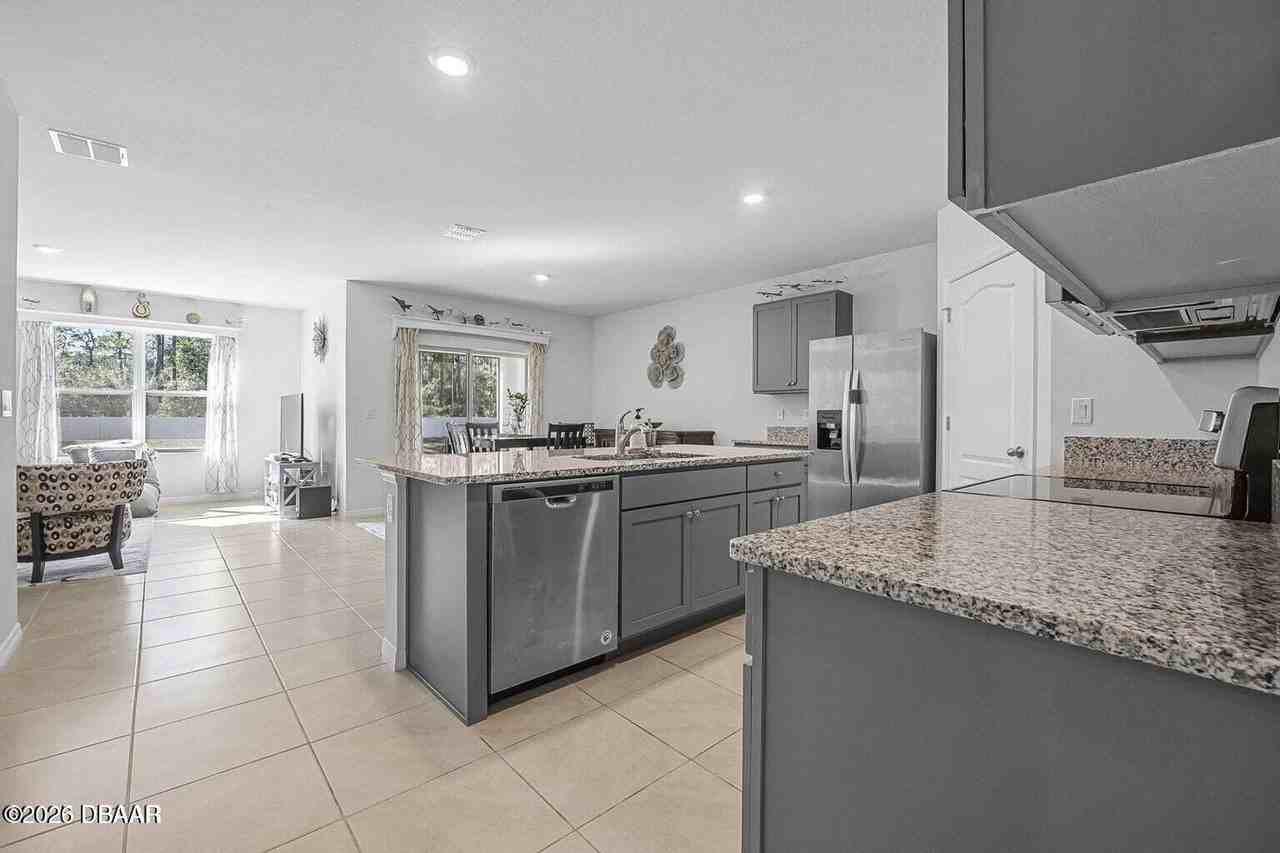 154 Sunset Point Dr - Photo 5 of 22