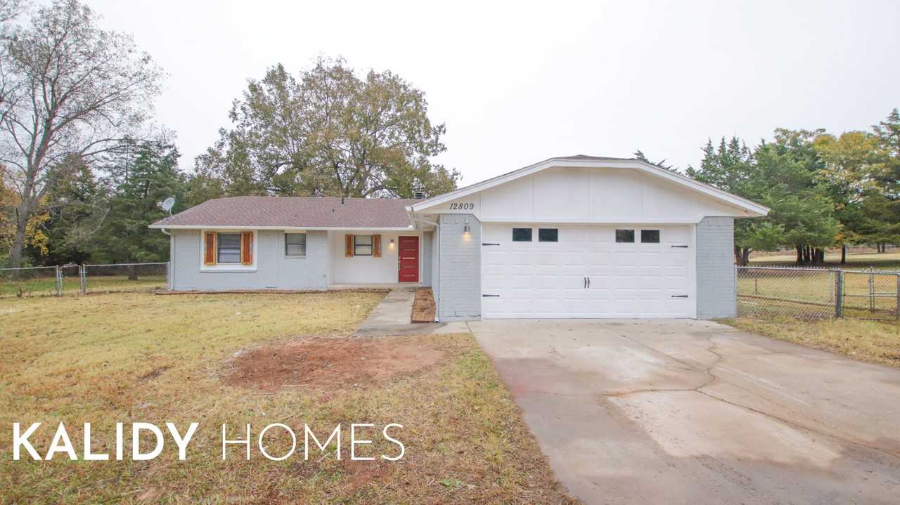 12809 Buckboard Rd #1 - Photo 2 of 25