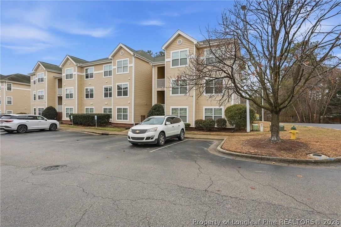 3308 Harbour Pointe Pl Unit 11 #11 - Photo 2 of 36