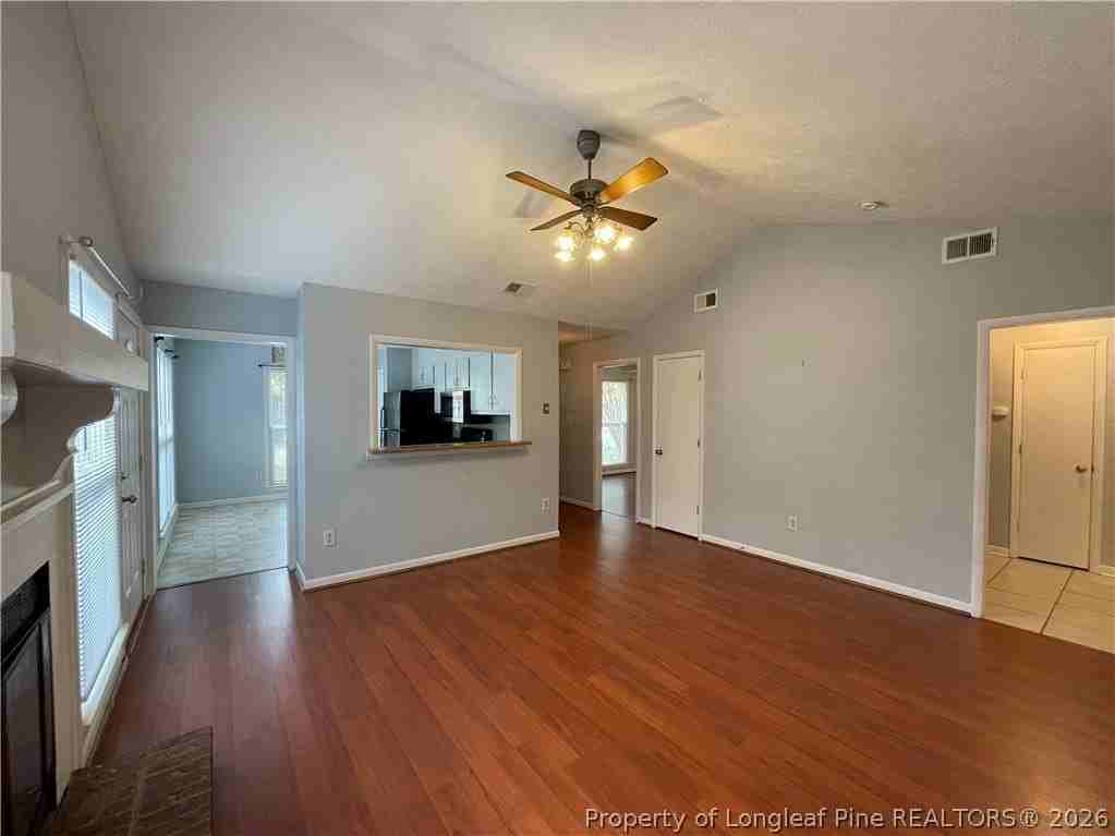 7060 Candlewood Dr - Photo 4 of 16