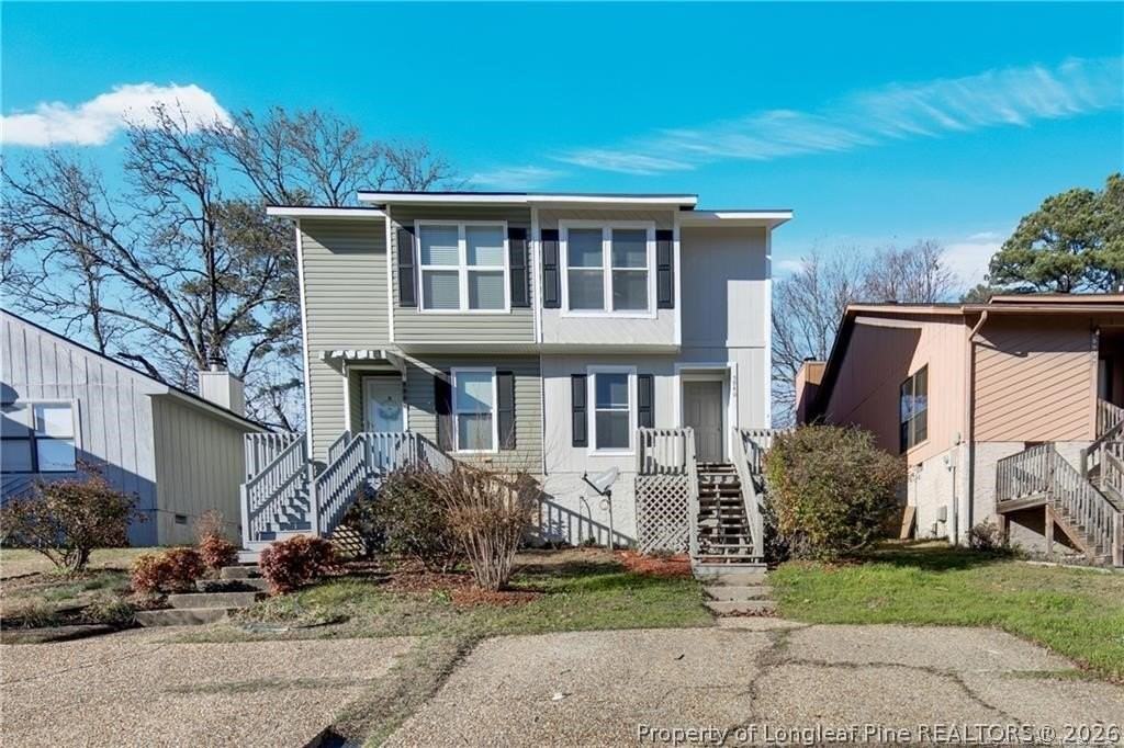 5940 Laguna Dr - Photo 3 of 39