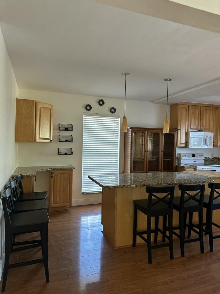 308 2nd Ter - Photo 4 of 17