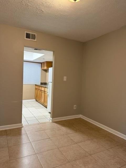 930 Pine Oak Trl - Photo 5 of 12