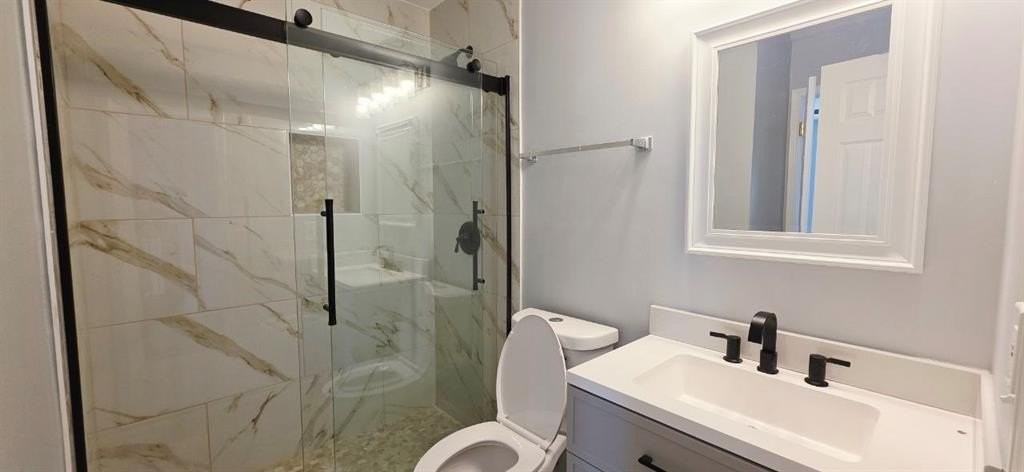 3595 Deep Cove Dr - Photo 6 of 22