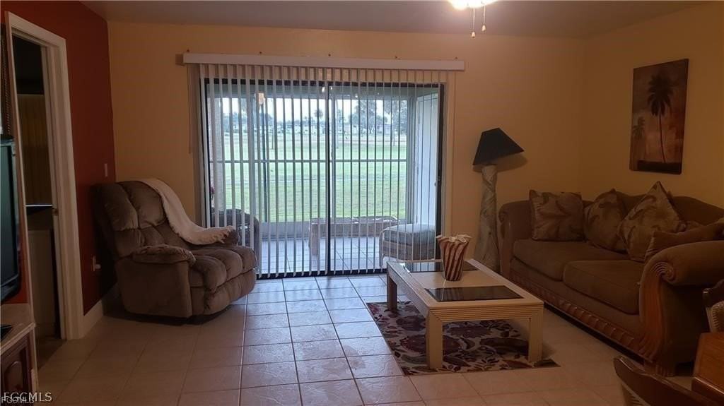 2039 Golfside Village Dr - Photo 2 of 8