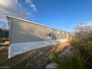 435 S Zambria St - Photo 3 of 8