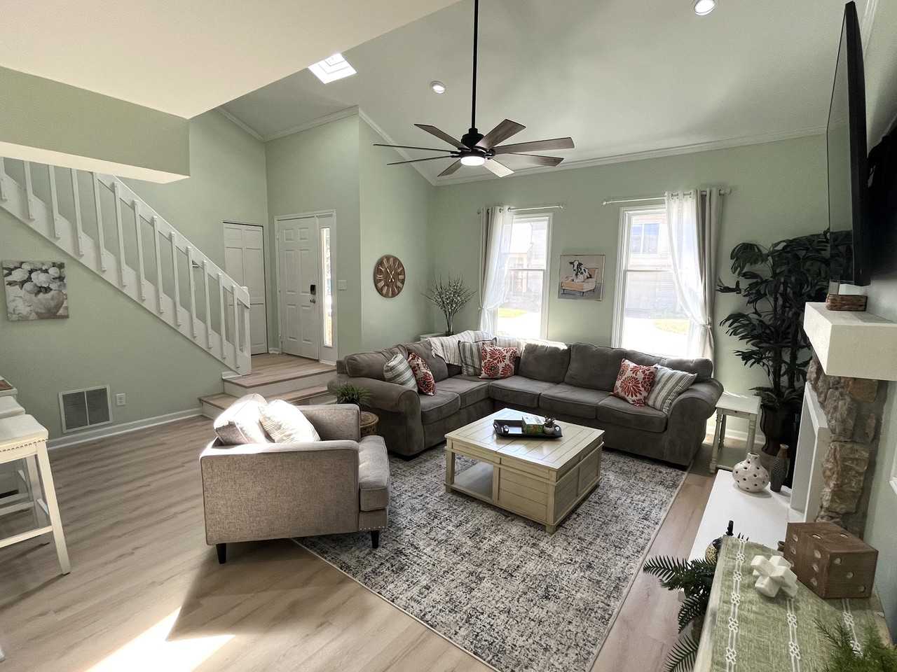 6220 Crofton Dr #1 - Photo 3 of 29