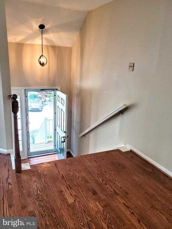 109 Harbour Ridge Ln - Photo 2 of 16