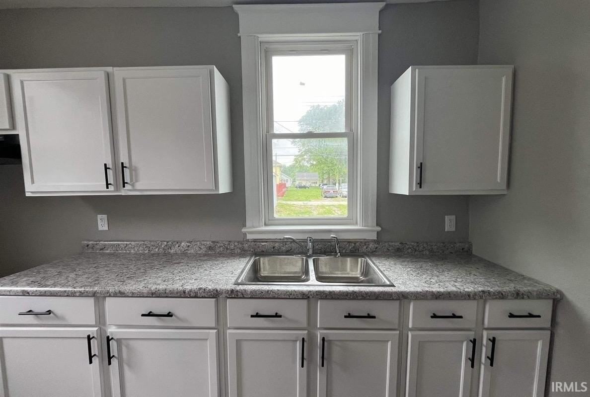 3617 Oliver St - Photo 7 of 10