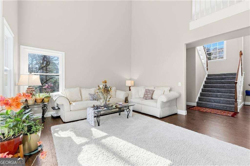 2368 Battle Forest Dr Sw - Photo 4 of 24