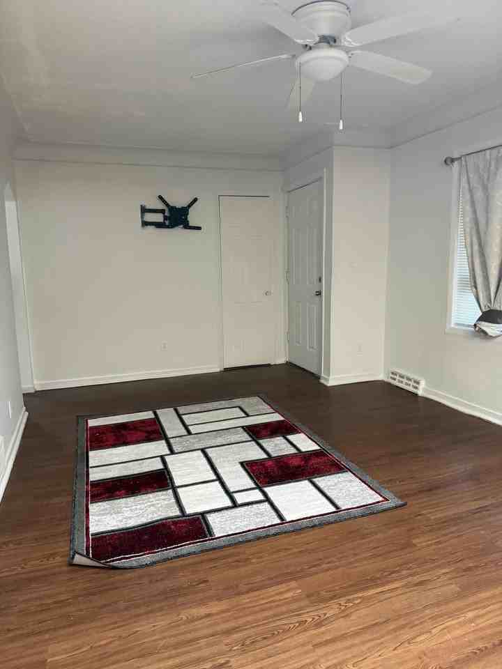 19133 Macarthur - Photo 4 of 10