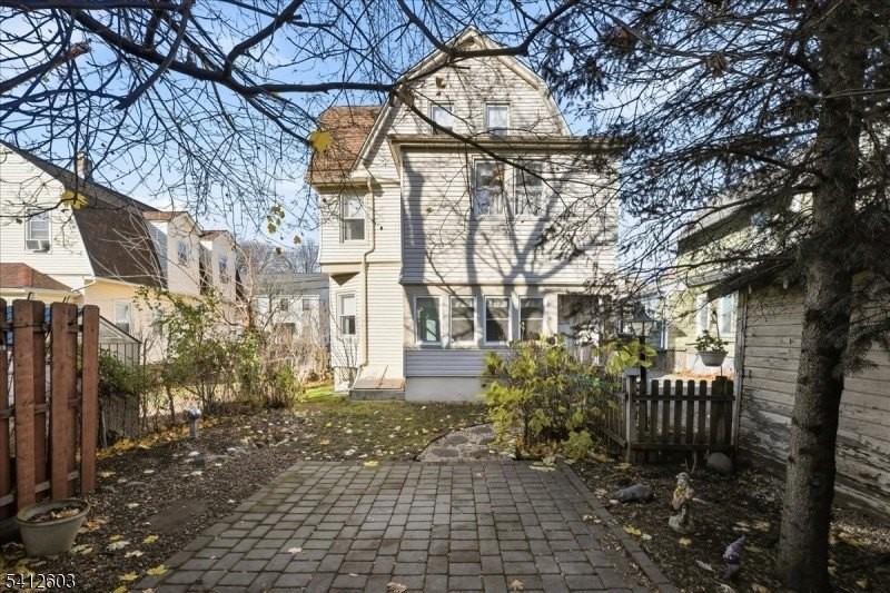 30 Central Ave #2 - Photo 4 of 37