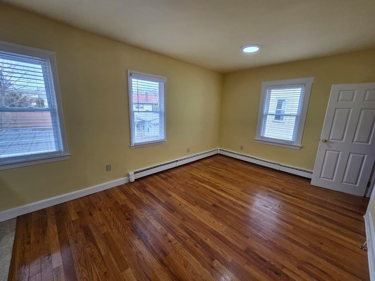 5 Bay Ave #2 - Photo 2 of 19