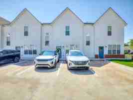 featured image of 1644 N Leverett Ave #2