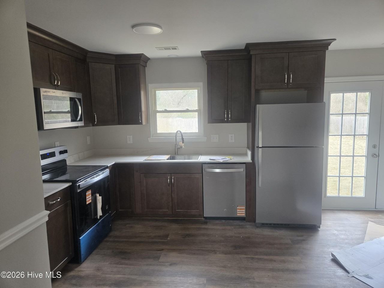 1531 Belgrade Swansboro Rd - Photo 6 of 14