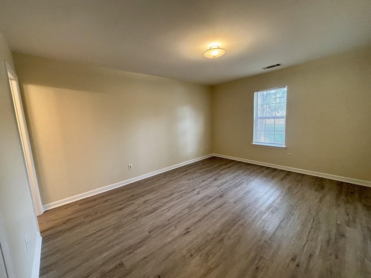 2132 Oak Ridge Rd - Photo 7 of 14