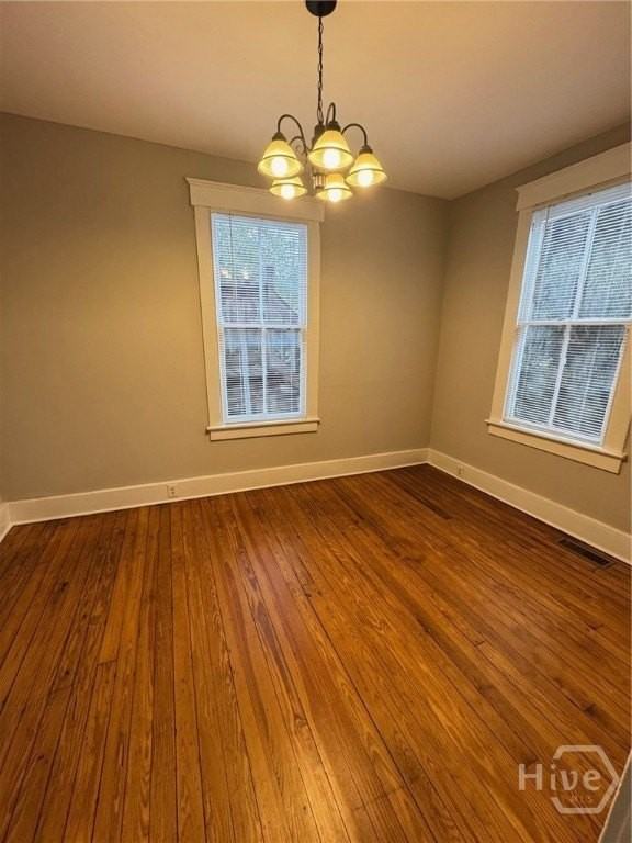 813 E 37th St - Photo 7 of 13