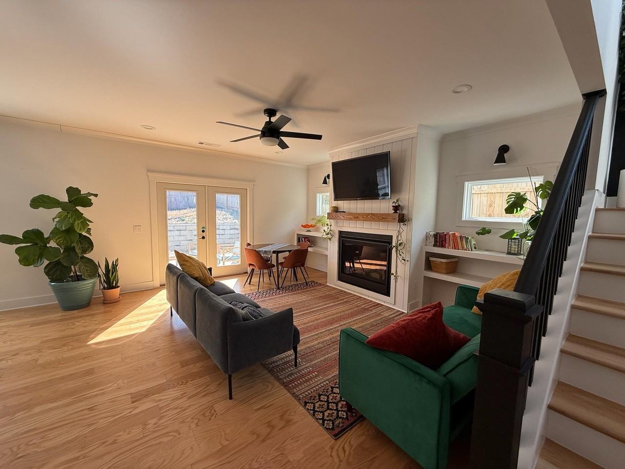 Ladd St Sw - Photo 2 of 31