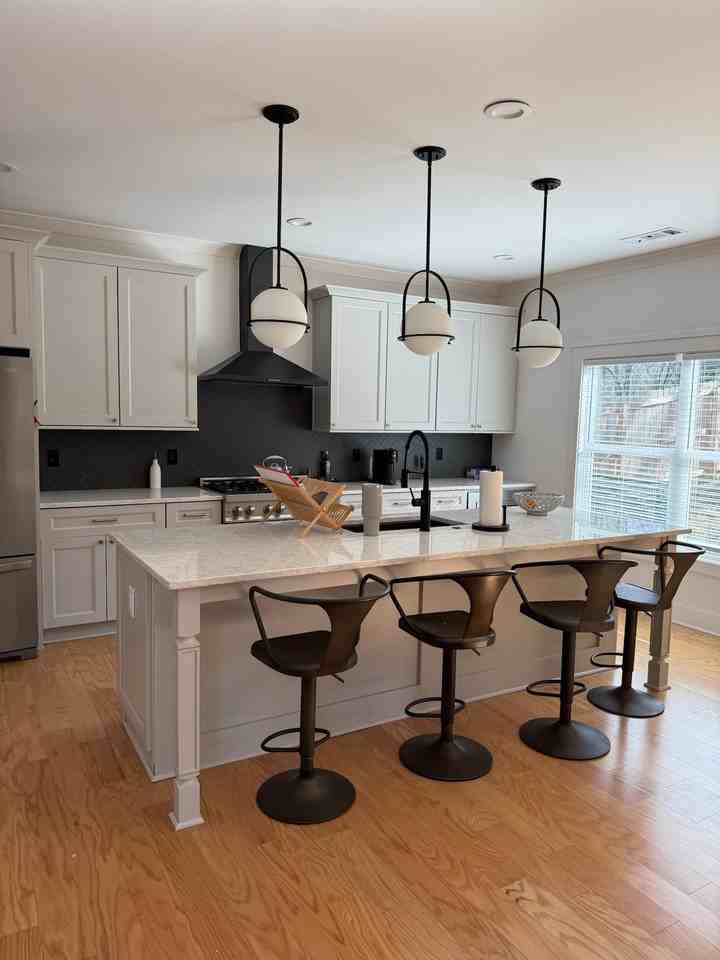 Ladd St Sw - Photo 7 of 31