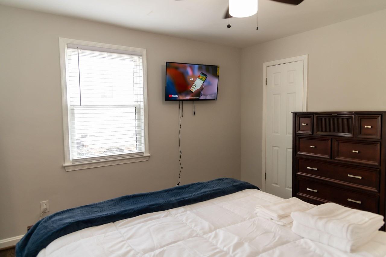 Sachem Dr - Photo 6 of 10