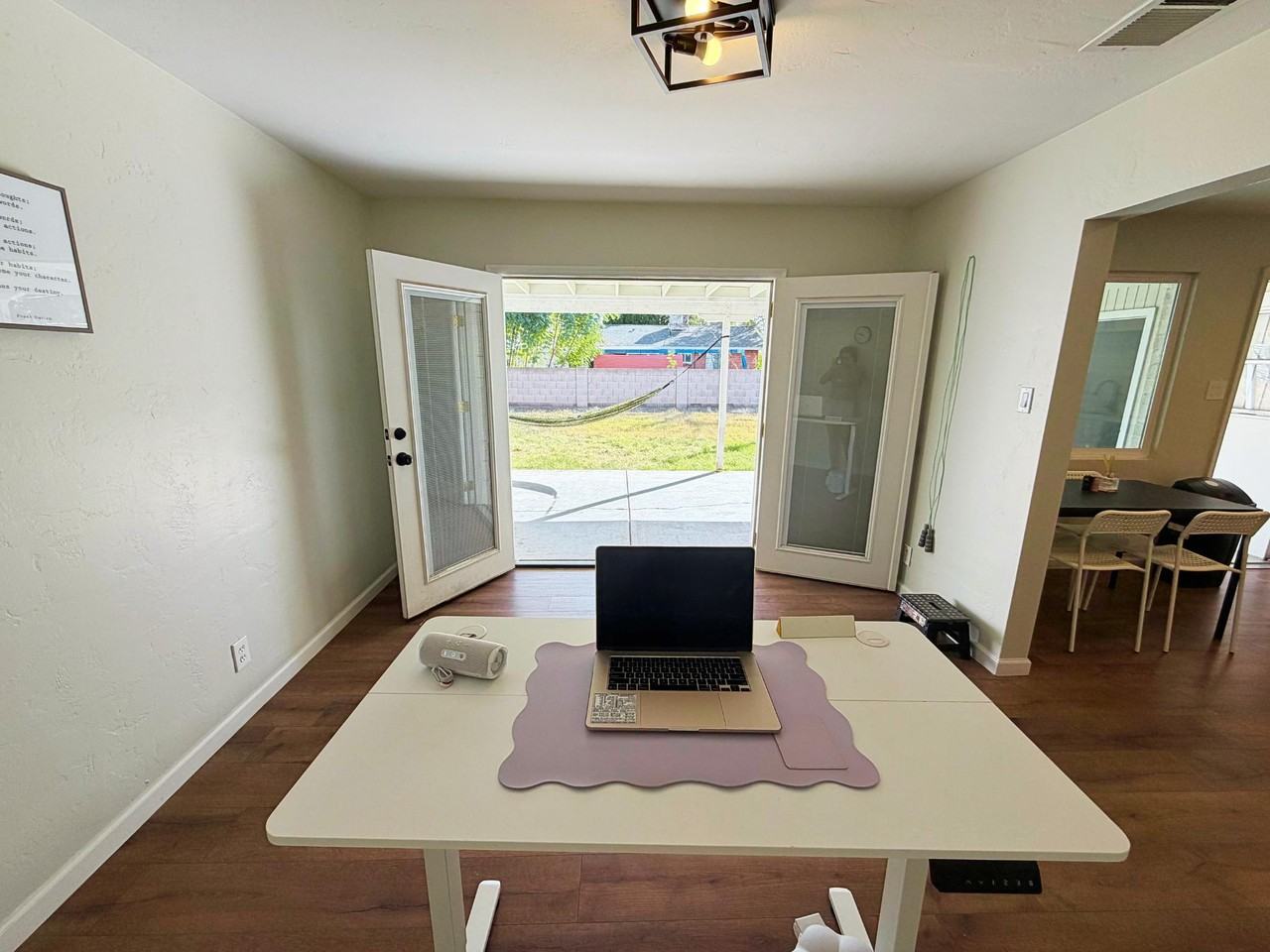 E Don Carlos Ave - Photo 5 of 11