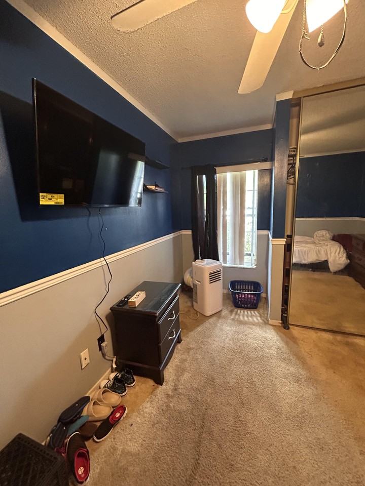 El Centro Ct - Photo 7 of 7