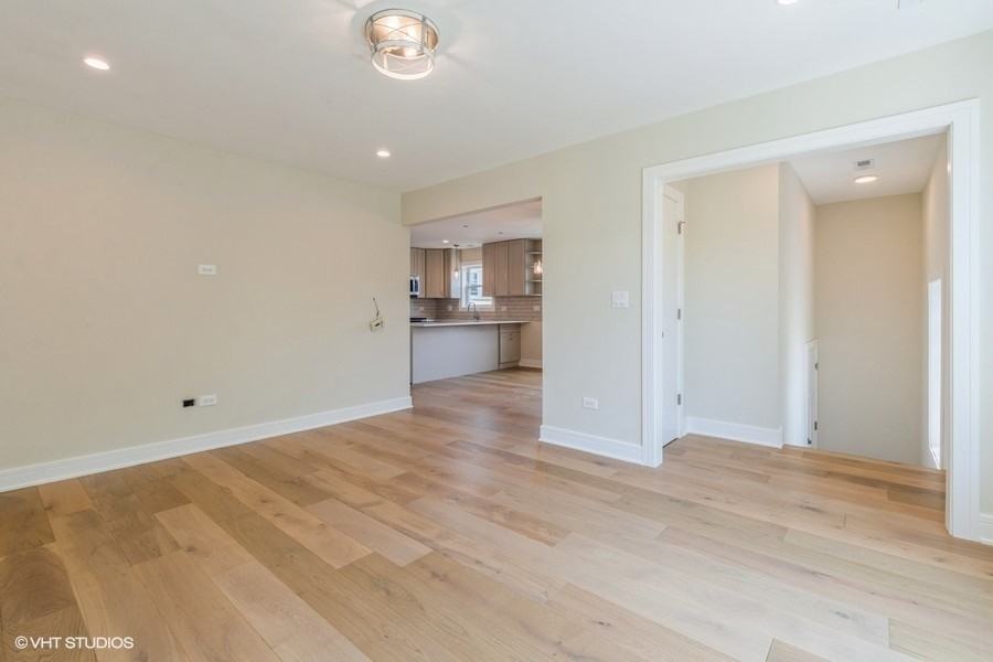 7026 West Diversey Avenue #1 - Photo 4 of 22