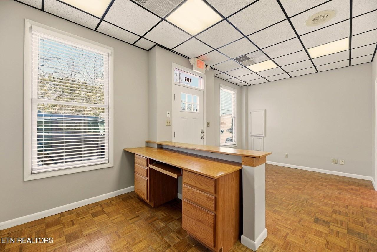 116 Hotel Rd - Photo 4 of 20