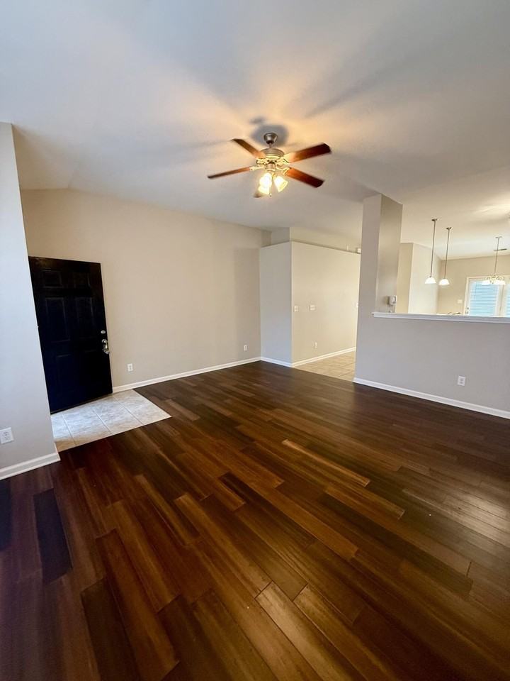 4033 Bacopa Pl - Photo 4 of 19