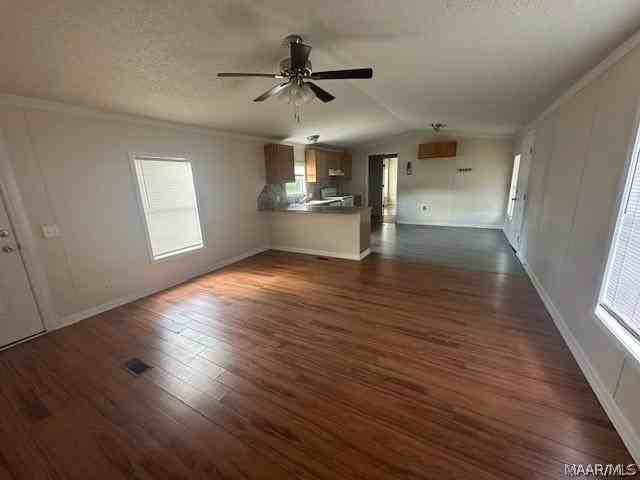 1609 Pine Lake Dr - Photo 4 of 10