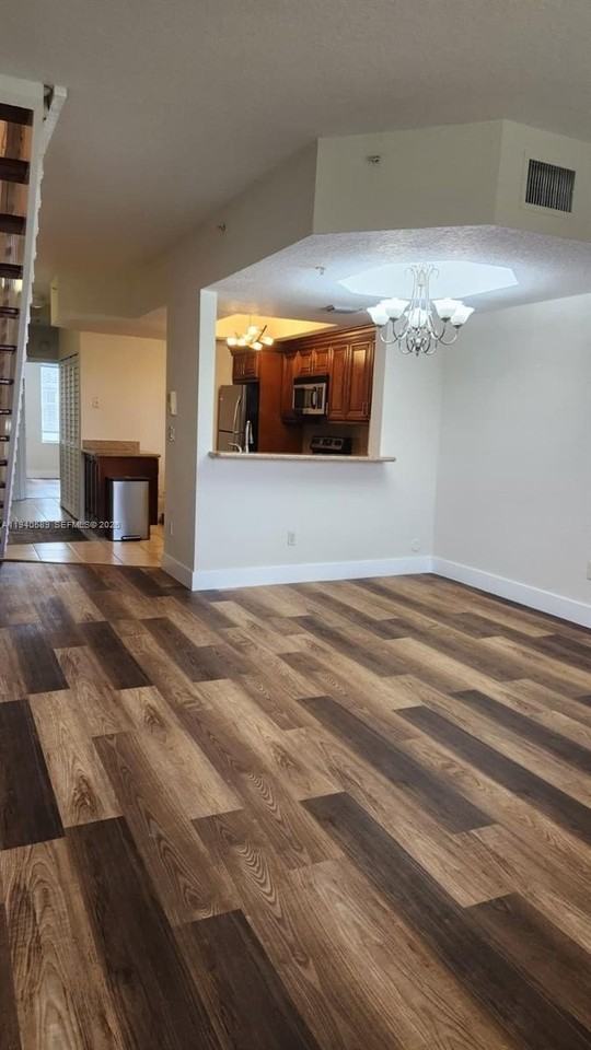 785 Sw 148th Ave #1406 - Photo 7 of 23