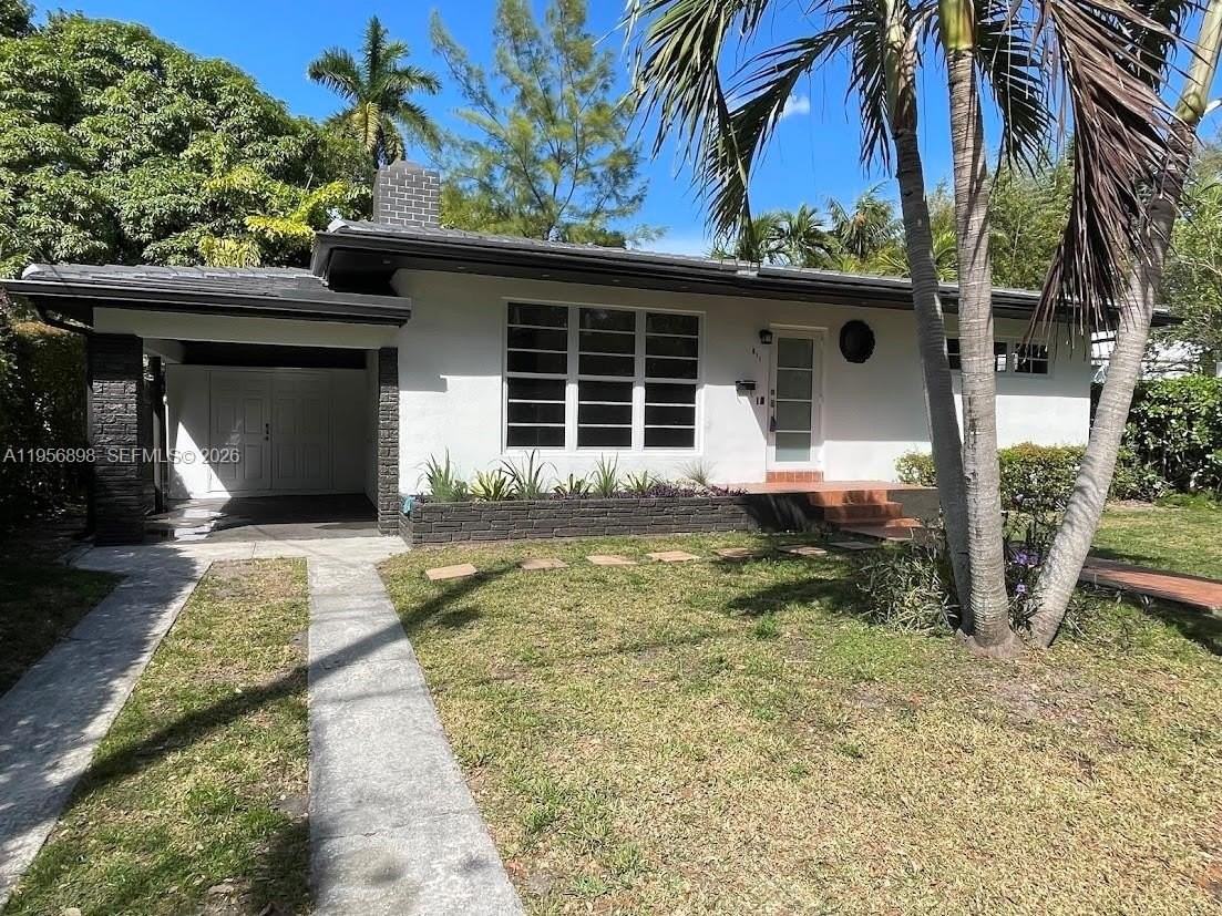 811 Ne 70th St #0 - Photo 2 of 41