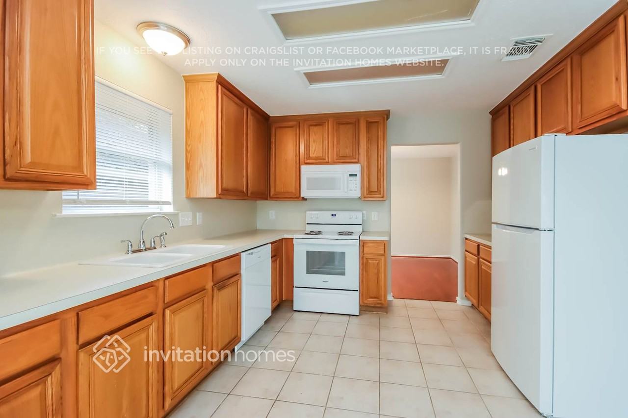 203 Shale Run Pl - Photo 6 of 16