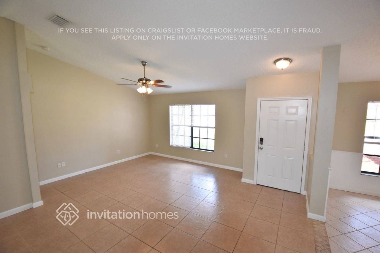 1410 Sw 3rd Ave - Photo 2 of 12