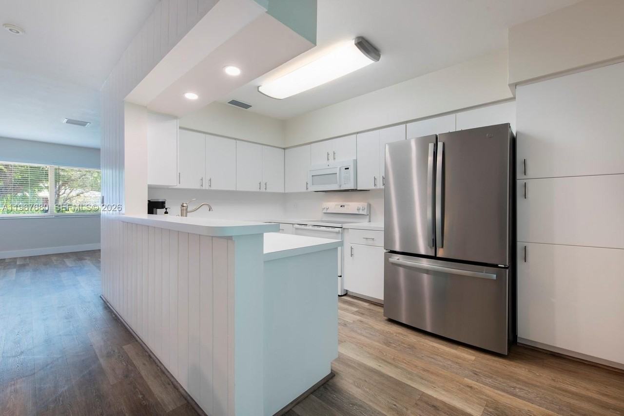 11745 Sw 81st Rd #11745 - Photo 6 of 20