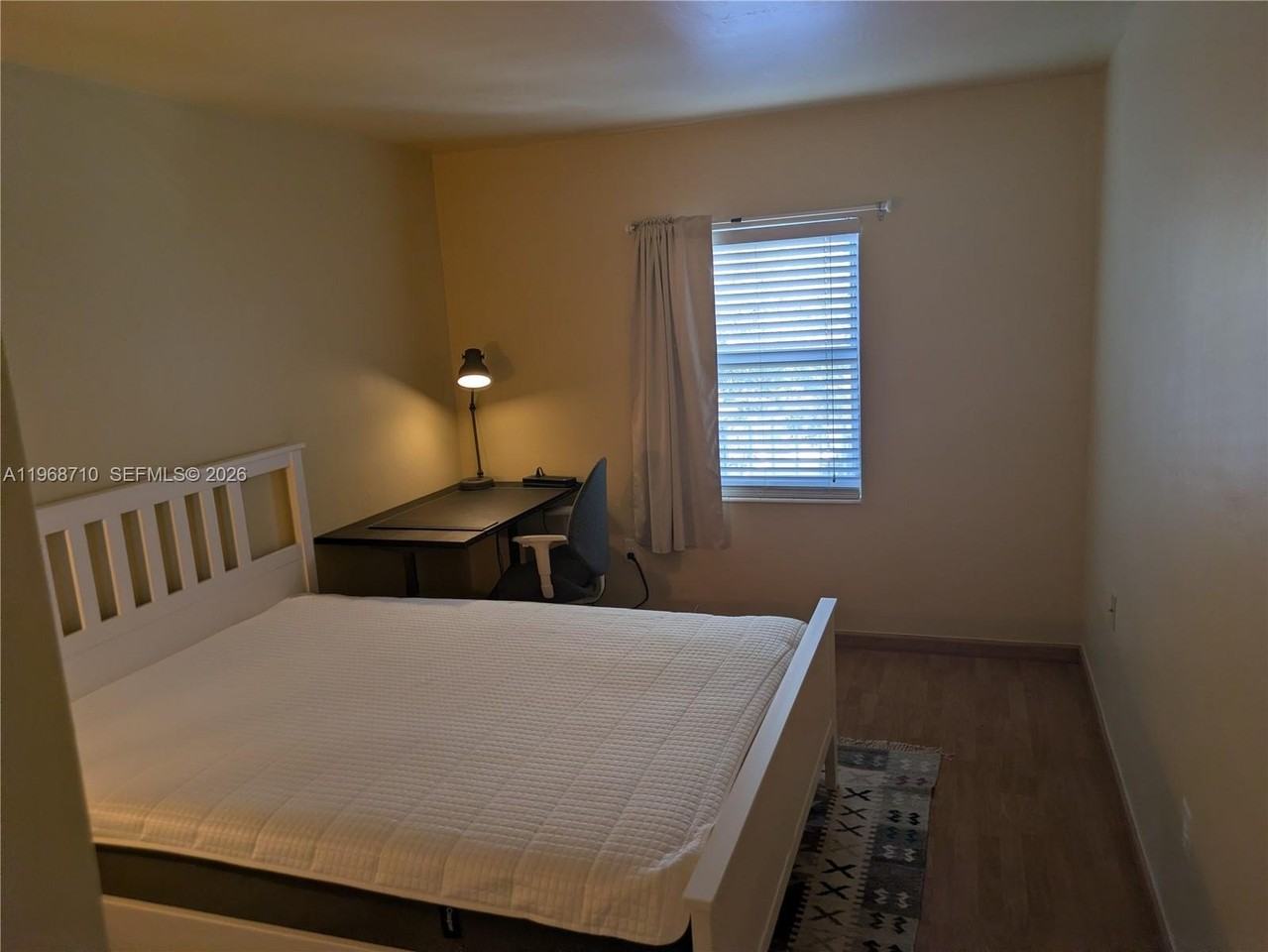 9621 Sw 77th Ave #202B - Photo 5 of 30