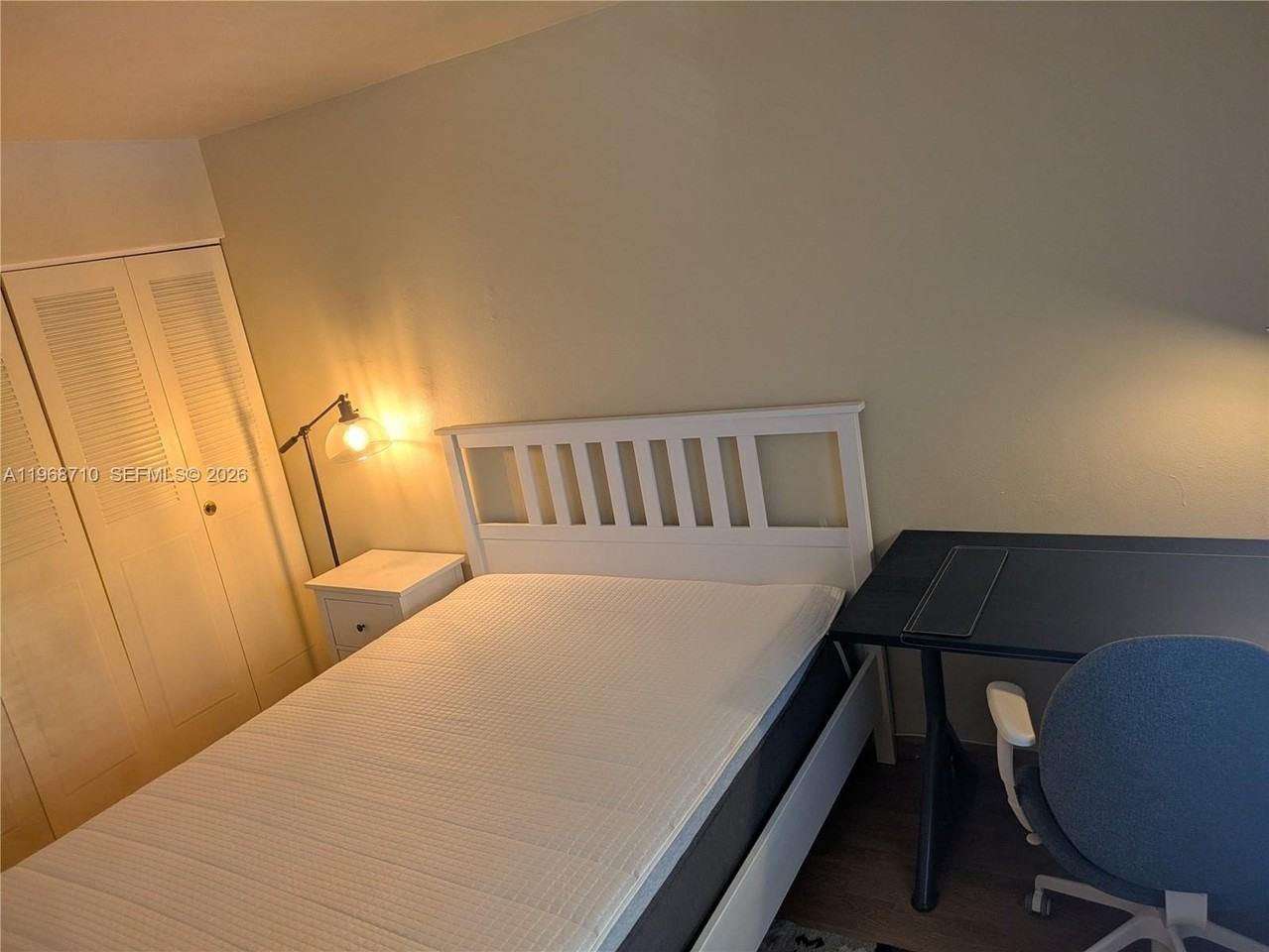 9621 Sw 77th Ave #202B - Photo 6 of 30