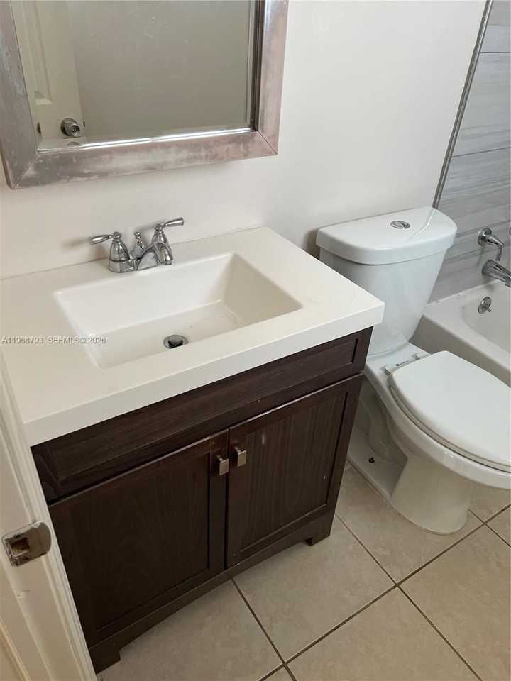 890 Nw 22nd Ct #890 - Photo 7 of 8