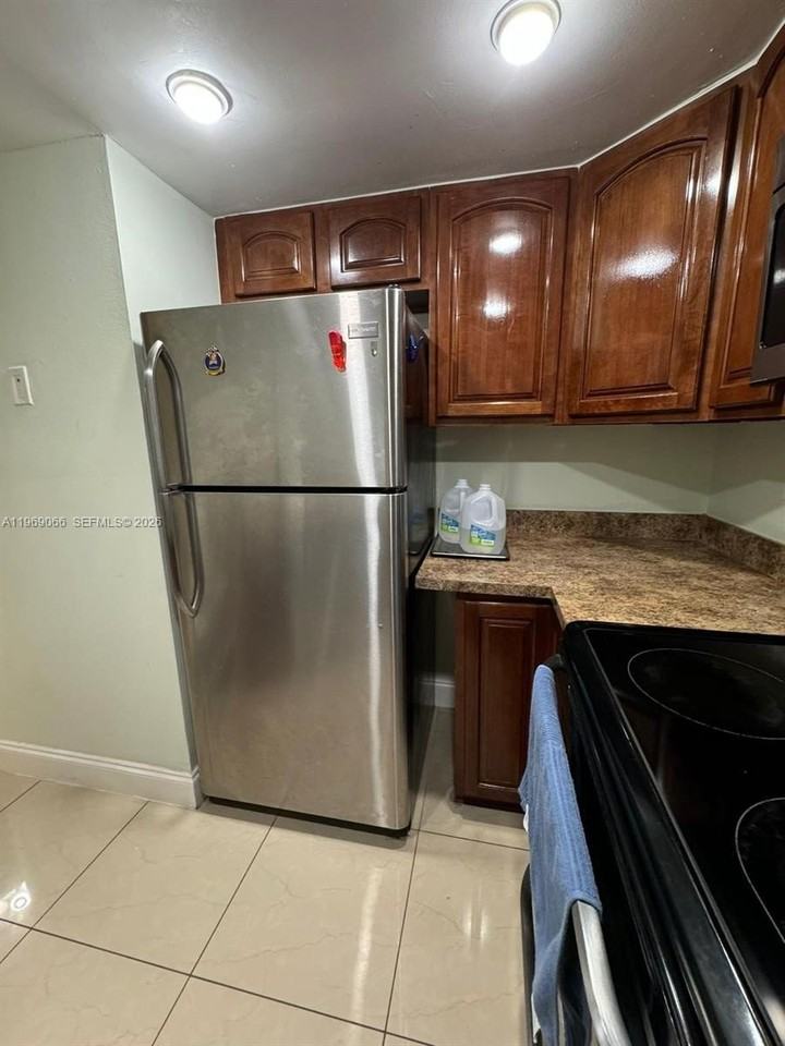 8365 Sw 152nd Ave #PH2 - Photo 7 of 14