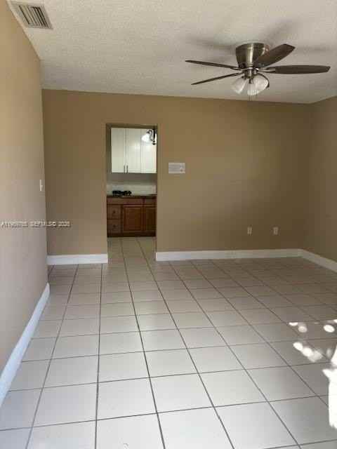 Sw 21st St - Photo 4 of 19