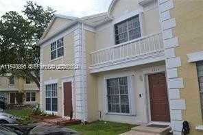 2864 S Edgehill Ln #2864 - Photo 2 of 16