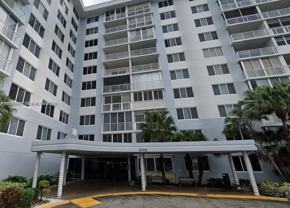 4200 Hillcrest Dr #206 - Photo 1 of 1